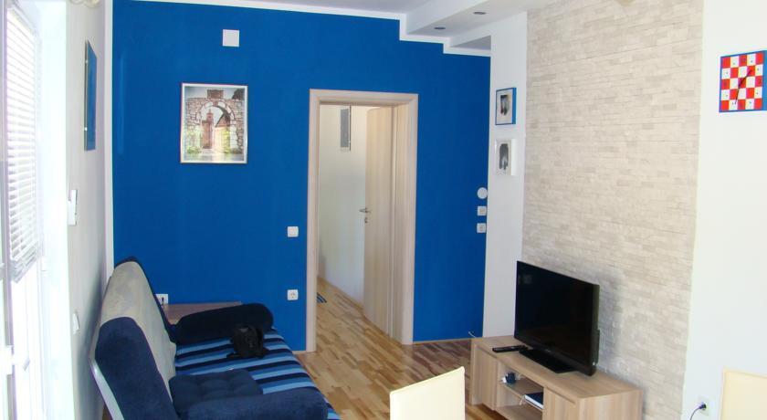 Apartments Pinus Pirovac Rum bild
